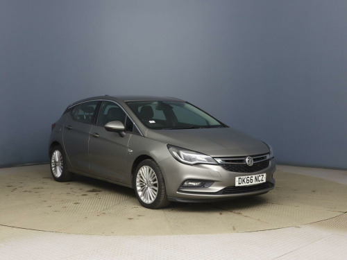 Vauxhall Astra  1.6 CDTi BlueInjection Elite Nav Euro 6 (s/s) 5dr 