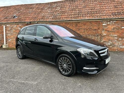 Mercedes-Benz B-Class  B250e Sport
