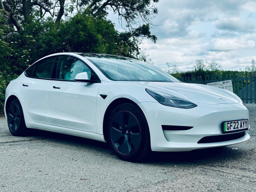 Tesla Model 3  Standard Range Plus