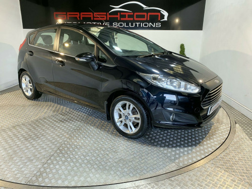 Ford Fiesta  1.5 TDCi Zetec Euro 5 5dr