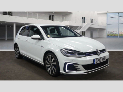 Volkswagen Golf  1.4 TSI 8.7kWh GTE Advance DSG Euro 6 (s/s) 5dr