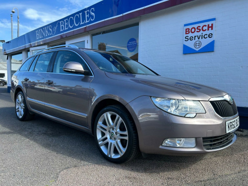 Skoda Superb  2.0 TDI Elegance DSG Euro 5 5dr