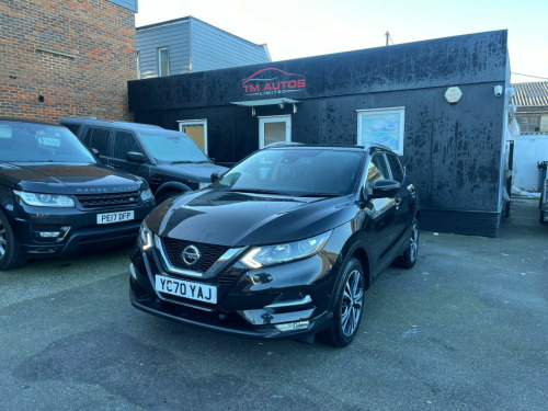 Nissan Qashqai  1.3 DIG-T N-Connecta Euro 6 (s/s) 5dr