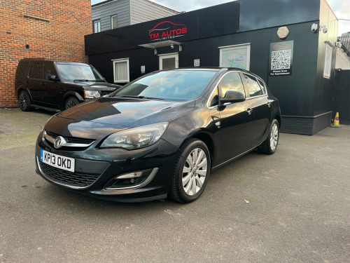 Vauxhall Astra  2.0 CDTi ecoFLEX Elite Euro 5 (s/s) 5dr