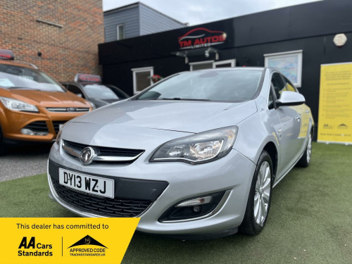 Vauxhall Astra  1.6 16v SE Auto Euro 5 5dr