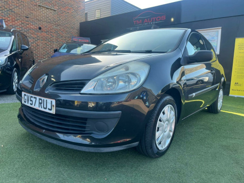 Renault Clio  1.2 TCe 16v Expression 3dr