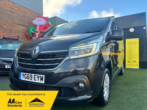 Renault Trafic  2.0 dCi ENERGY 30 Sport LWB Standard Roof Euro 6 (s/s) 5dr 