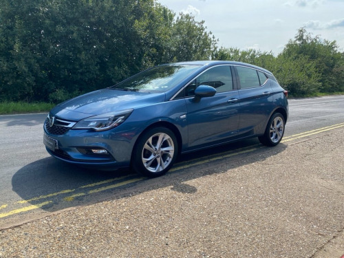 Vauxhall Astra  1.6 CDTi ecoTEC BlueInjection SRi Hatchback 5dr Di