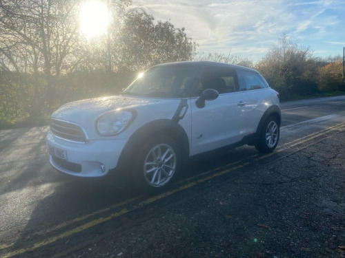 MINI Cooper  1.6 Cooper D SUV 3dr Diesel Manual ALL4 Euro 5 (s/