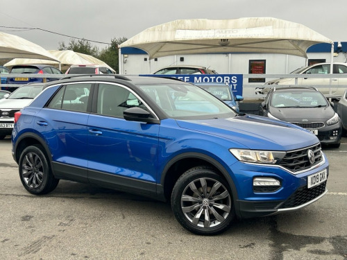 Volkswagen T-ROC  1.5 Petrol (TSI), Evo, SE, SUV, Manual, Euro 6.