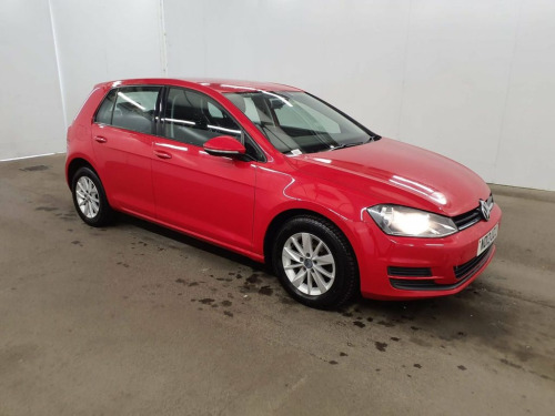 Volkswagen Golf  1.6 Turbo Diesel (TDI), BlueMotion Tech S, Hatchba