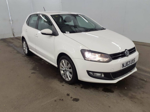 Volkswagen Polo  1.2 Petrol (TSI), SEL, Hatchback, Manual.