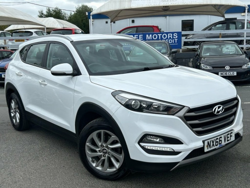Hyundai Tucson  2.0 Turbo Diesel (CRDI), SE, Nav, SUV, Manual, 4 W