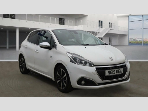 Peugeot 208  1.5 Turbo Diesel (Blue HDI), Tech Edition, Hatchba 