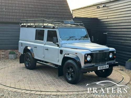 Land Rover Defender  2.4 110 COUNTY STATION WAGON 5d 122 BHP