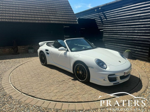 Porsche 911  3.8 TURBO S PDK 2d 530 BHP