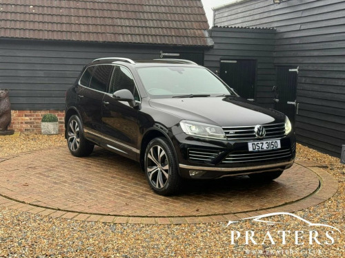 Volkswagen Touareg  3.0 TDI V6 R-Line SUV 5dr Diesel Tiptronic 4WD Eur