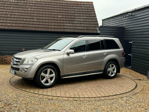 Mercedes-Benz GL-Class GL420 4.0 GL420 CDI V8 SUV 5dr Diesel G-Tronic 4WD Euro 