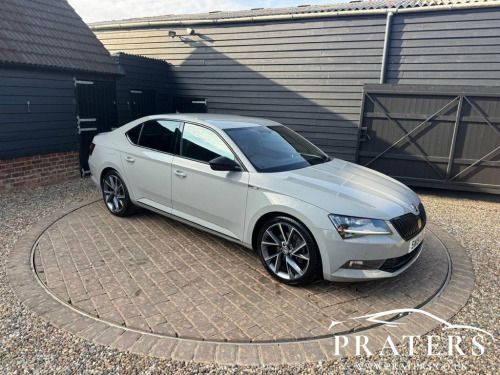 Skoda Superb  1.5 TSI ACT SportLine Hatchback 5dr Petrol DSG Eur