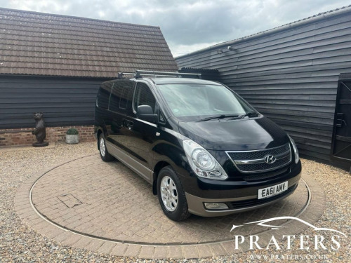 Hyundai i800  2.5 CRDi Style MPV 5dr Diesel Manual Euro 4 (168 b