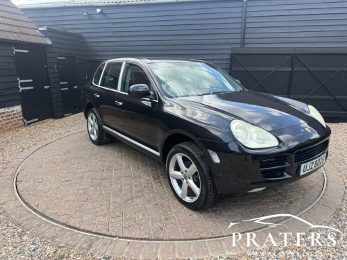 Porsche Cayenne  3.2 V6 SUV 5dr Petrol Tiptronic S AWD (324 g/km, 2