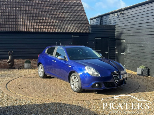 Alfa Romeo Giulietta  1.4 TB MultiAir Distinctive Hatchback 5dr Petrol M