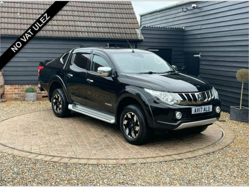 Mitsubishi L200  2.4 DI-D 4WD WARRIOR DCB 178 BHP