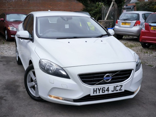 Volvo V40  1.6 D2 ES 5d 113 BHP £0 Tax_Low Miles_Long MOT_1.6L