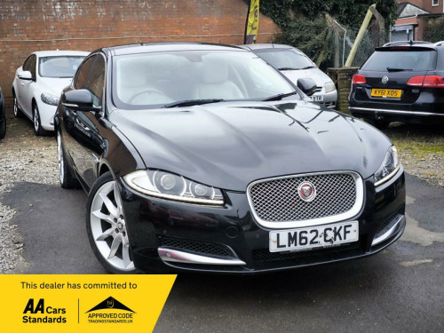 Jaguar XF  2.2 D PREMIUM LUXURY 4d 190 BHP Sat Nav_Full Leather_Automatic_2.2L