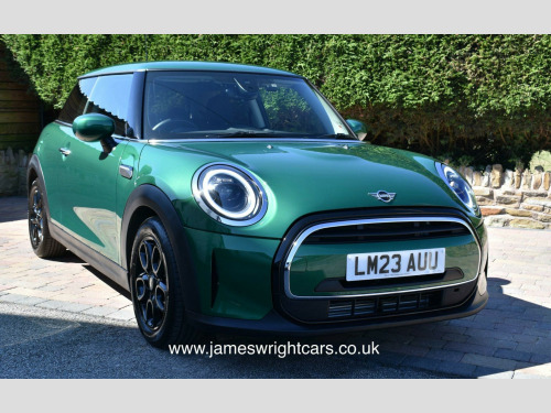 MINI Hatch  1.5 Cooper Classic Steptronic Euro 6 (s/s) 3dr