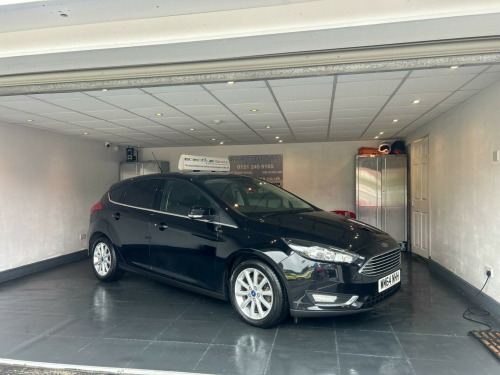Ford Focus  1.0T EcoBoost Titanium Euro 6 (s/s) 5dr