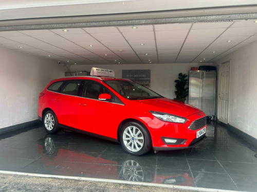 Ford Focus  1.6 TDCi Titanium Euro 5 (s/s) 5dr