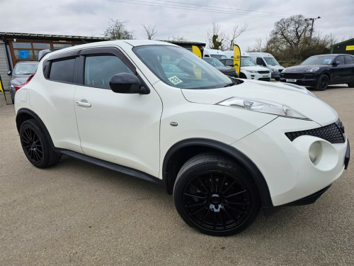 Nissan Juke  1.5 dCi 8v Tekna SUV 5dr Diesel Manual Euro 5 (s/s) (110 ps)