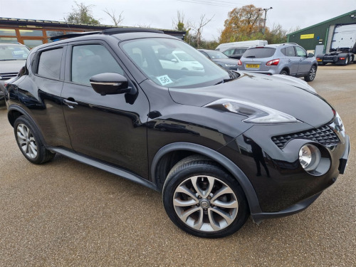 Nissan Juke  1.5 dCi 8v Tekna SUV 5dr Diesel Manual Euro 5 (s/s) (110 ps)