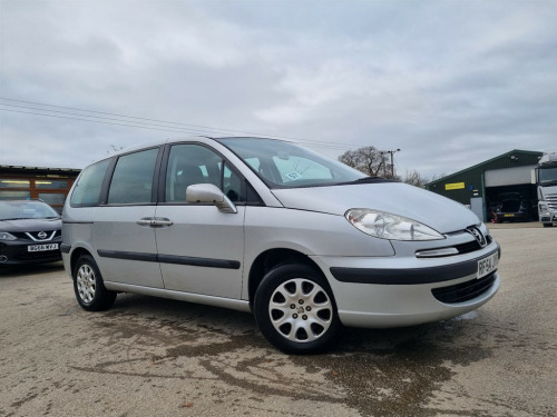 Peugeot 807  2.0 HDi S MPV 5dr Diesel Manual (186 g/km, 110 bhp)