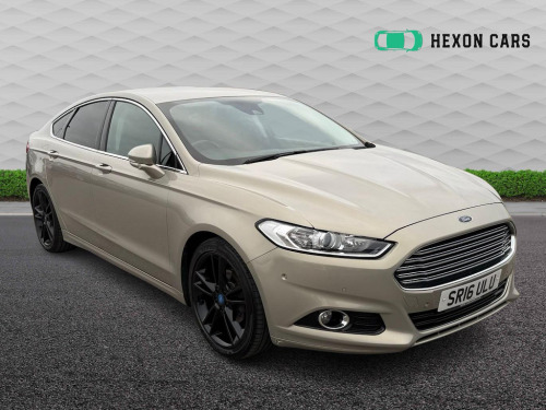 Ford Mondeo  2.0 TDCi Titanium Hatchback 5dr Diesel Manual Euro 6 (s/s) (150 ps)