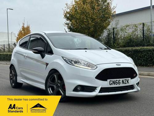 Ford Fiesta  1.6T EcoBoost ST-3 Euro 6 3dr