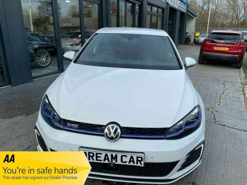 Volkswagen Golf  1.4 TSI 8.7kWh GTE Advance DSG Euro 6 (s/s) 5dr