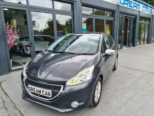 Peugeot 208  1.2 VTi PureTech Style Euro 6 5dr