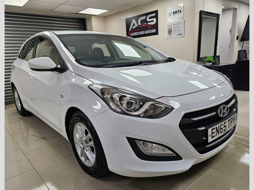 Hyundai i30  1.6 CRDi Blue Drive SE