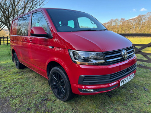 Volkswagen Transporter  2.0 TDI T30 BlueMotion Tech Highline Crew Van DSG FWD SWB Euro 6 (s/s) 5dr