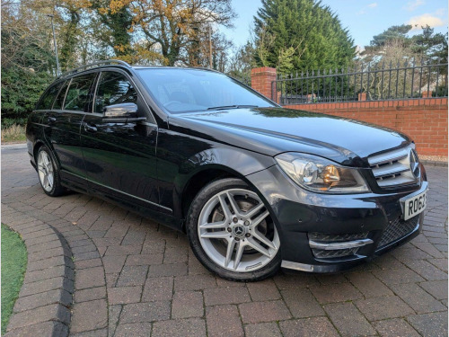 Mercedes-Benz C-Class C220 2.1 C220 CDI BlueEfficiency AMG Sport G-Tronic+ Euro 5 (s/s) 5dr