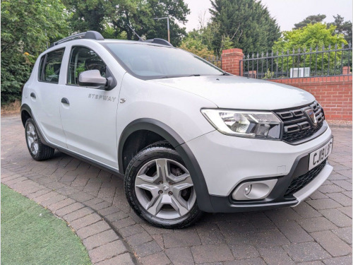 Dacia Sandero Stepway  0.9 TCe Essential Euro 6 (s/s) 5dr