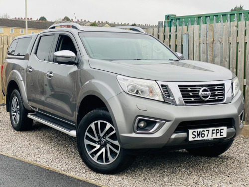 Nissan Navara  2.3 dCi Tekna 4WD Euro 6 (s/s) 4dr