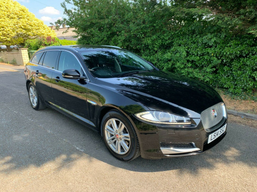 Jaguar XF  2.2d Luxury Sportbrake Auto Euro 5 (s/s) 5dr