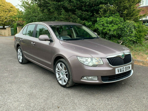 Skoda Superb  1.8 TSI Elegance DSG Euro 5 5dr