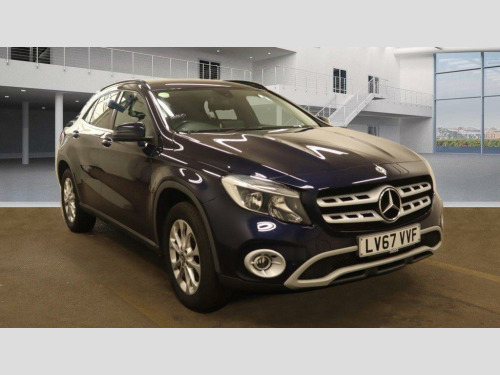 Mercedes-Benz GLA-Class  2.1 GLA200d SE (Executive) 7G-DCT Euro 6 (s/s) 5dr