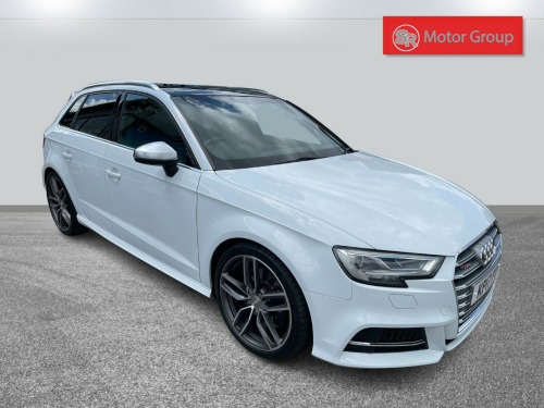 Audi S3  2.0 TFSI Sportback S Tronic quattro Euro 6 (s/s) 5dr