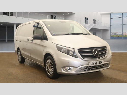 Mercedes-Benz Vito  2.0 114 CDI Premium G-Tronic RWD L2 Euro 6 (s/s) 5dr (LWB)
