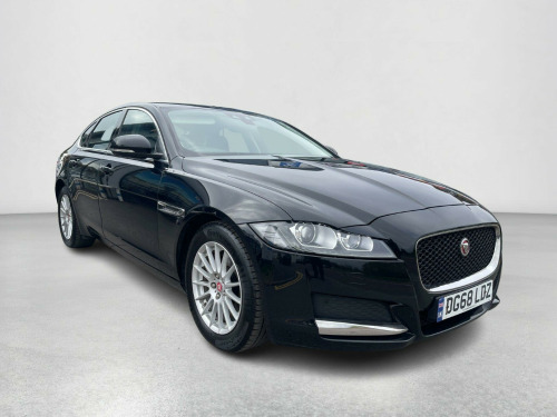 Jaguar XF  2.0d Prestige Auto Euro 6 (s/s) 4dr